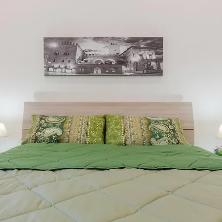 Guesthost - Bolognina Casa Nicolo' Daire *