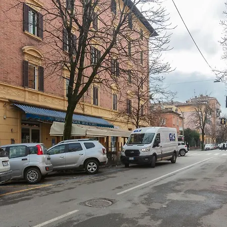 Guesthost - Bolognina Casa Nicolo'